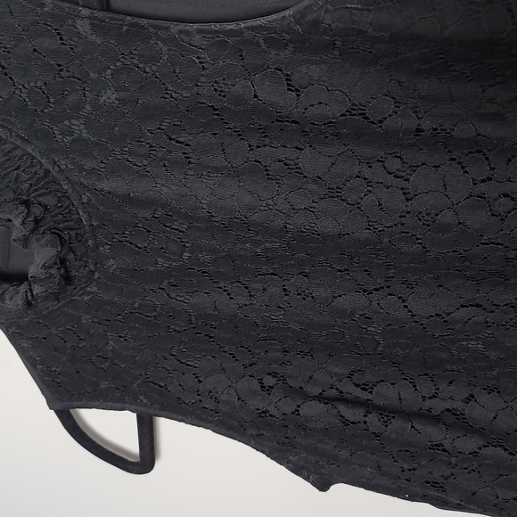 BANANA REPUBLIC NWT Lined Lace Sleeveless Tank Top in Black Size Petite Small - Picture 8 of 14